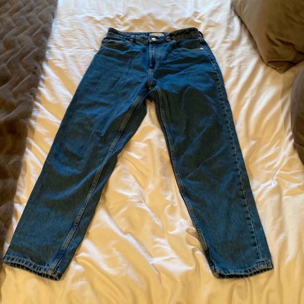 Zara jeans. Size US 6